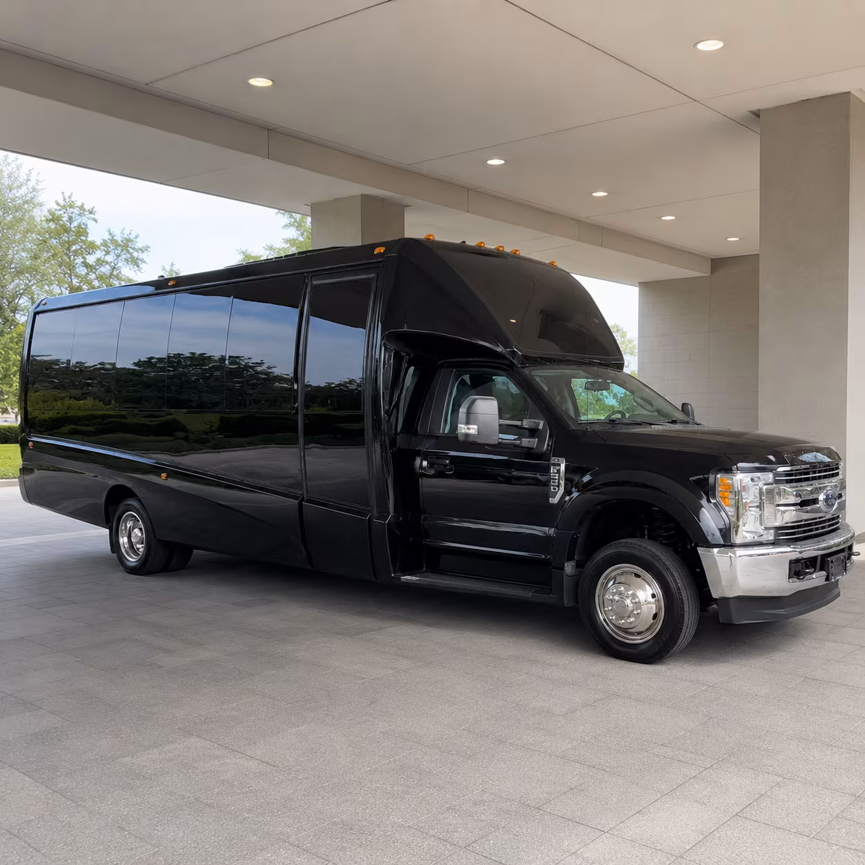 bachelorette and bachelor party buses through pineapple grove