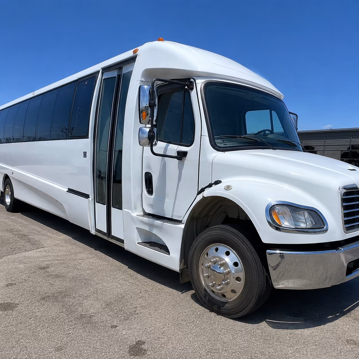 charter buses for corporate events and conference shuttles in delray beach