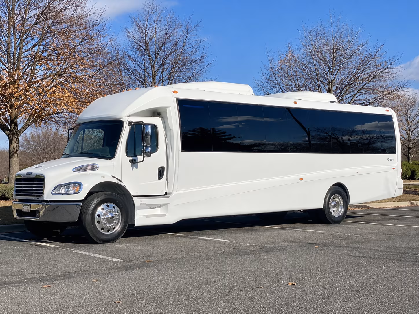 does the day of the week or the date change what a bus rental costs in delray beach