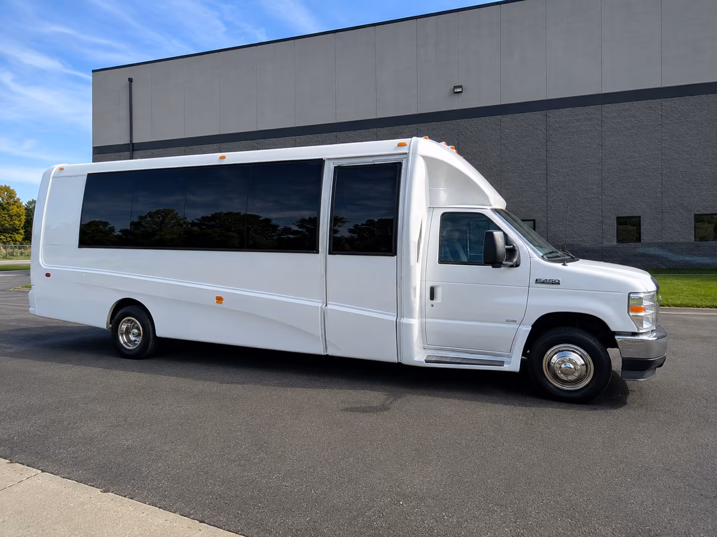 find the perfect transportation for your next concert 3