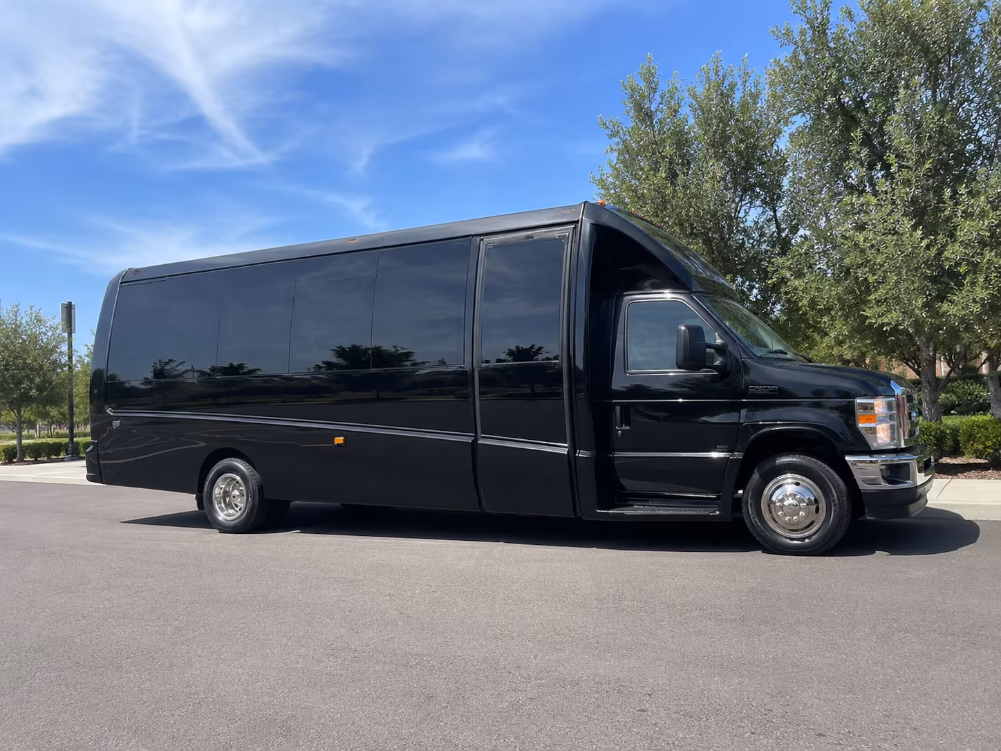 retreat and conference bus rentals for delray beach faith groups